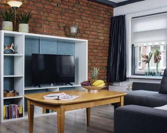 Nice apartment for 4 guests with WIFI, TV and terrace - Delfzijl - Wohnzimmer