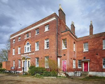 Brandon House - Brandon - Edificio