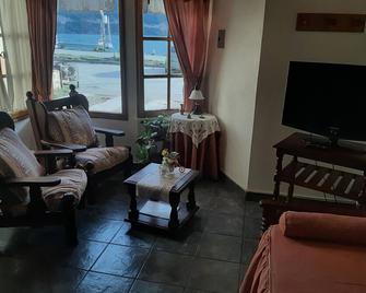 Cabañas Lugar Soñado - San Martín de los Andes - Living room
