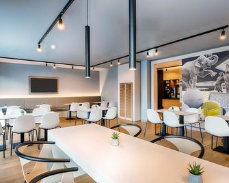 B&B Hotel Gießen - Giessen - Restaurante