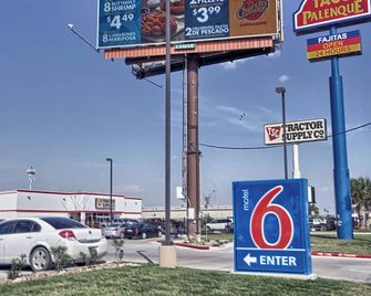 Motel 6 Weslaco Tx - Weslaco