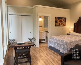 Waterfront Tiny Home Near Olympic Nationalpark - Port Angeles - Habitación