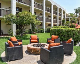 Palm Mountain Resort & Spa - Palm Springs - Patio