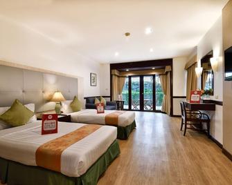 Nida Rooms Phuket Marina Rose - Ko Kaeo - Schlafzimmer