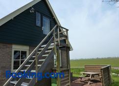 B&B en Vakantiehuisje Ursula - Workum - Building