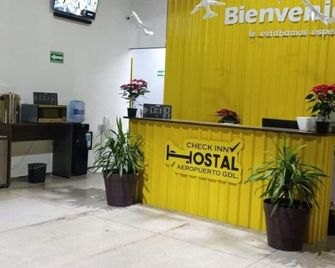 Check Inn Hostal Aeropuerto Gdl - גוואדאלחארה - דלפק קבלה