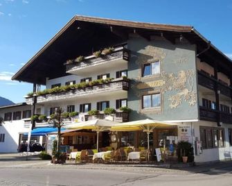 Hotel Löwen - Reit im Winkl - Gebouw