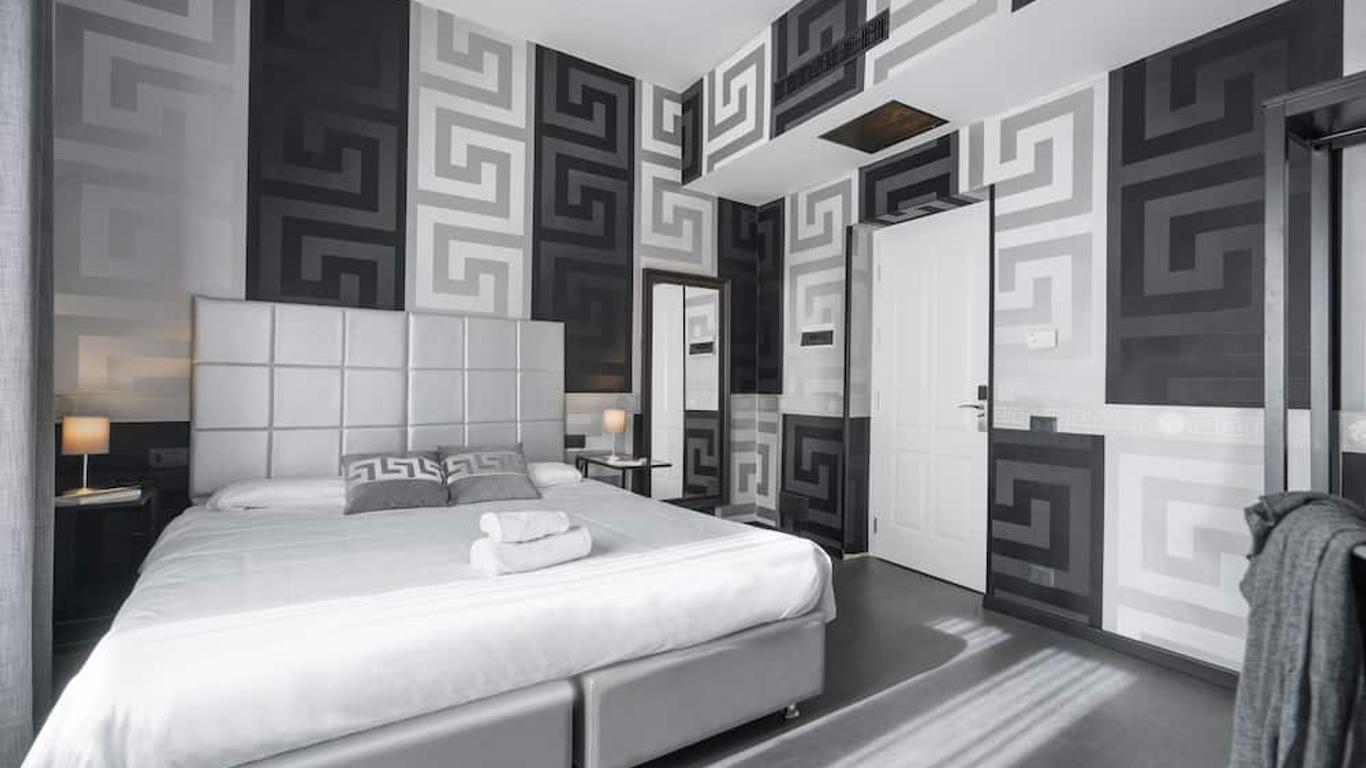 Hotel Deco