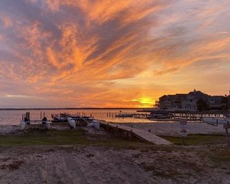 Barnegat Bay Cottage: A 'myshorecottage' Property - Seaside Park - Buiten zicht