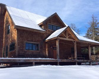 Mad River Valley Post and Beam 4 BR in Waitsfield Vt - Waitsfield - Budova