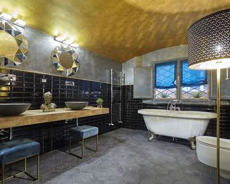 Palazzo di Alcina - Residenza d'Epoca - Luxury Rooms - - Bologna