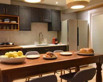 Les Chambres Roses - West Kelowna - Cuisine