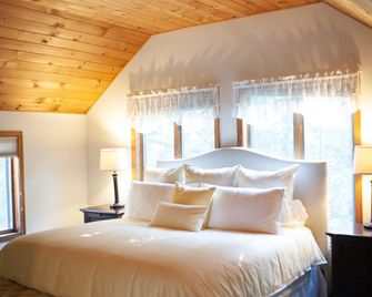 Luxury Home in Exclusive Aquinnah - 아퀴나 - 침실