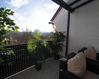 Lumé35 - Hachenburg - Balcón