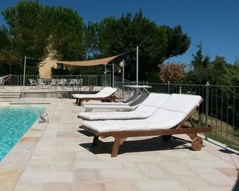 Agriturismo I Mori - Cingoli - Piscina