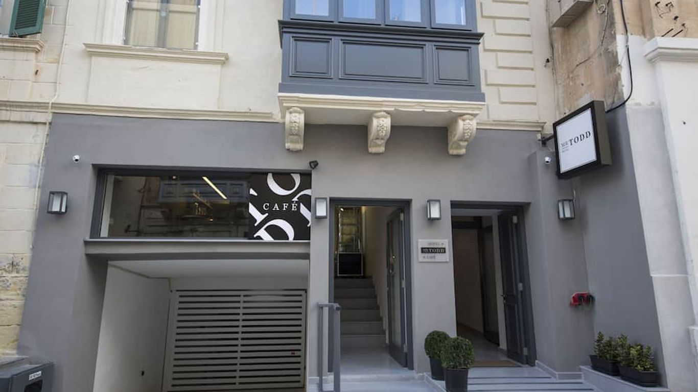 Mr Todd Hotel