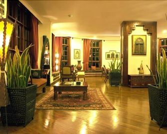 The African Tulip Hotel - Arusha - Hành lang