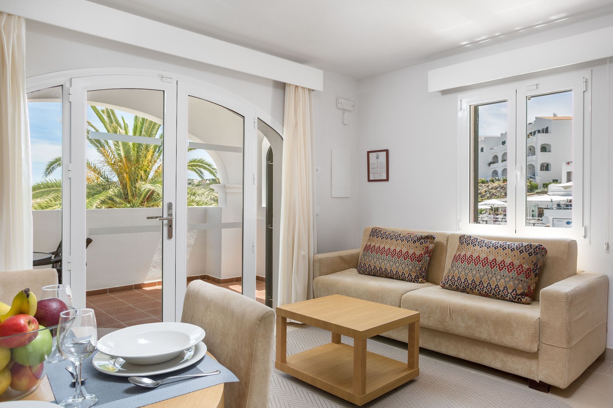 White Sands Beach Club - Es Mercadal