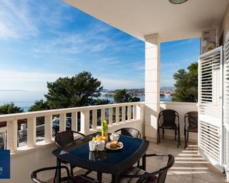 Villa Miljak - Podstrana - Balkon