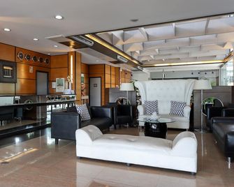 Technopark Hotel - Santa Rosa - Lobby