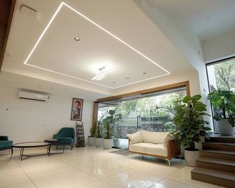 Stayon Hotels - Palakkad - Lobby