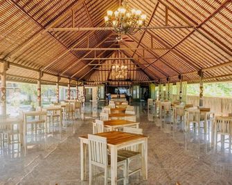 New Sunari Lovina Beach Resort - Buleleng - Restaurant