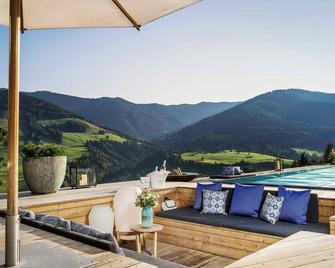 Gipfelkreuzliebe Senhoog Luxury Holiday Homes - Leogang - Balkon