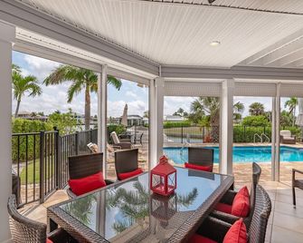 Holiday Winter Sale Hemingway House Marco Island Last Minute Discount Book Asap - Marco Island - Balcony
