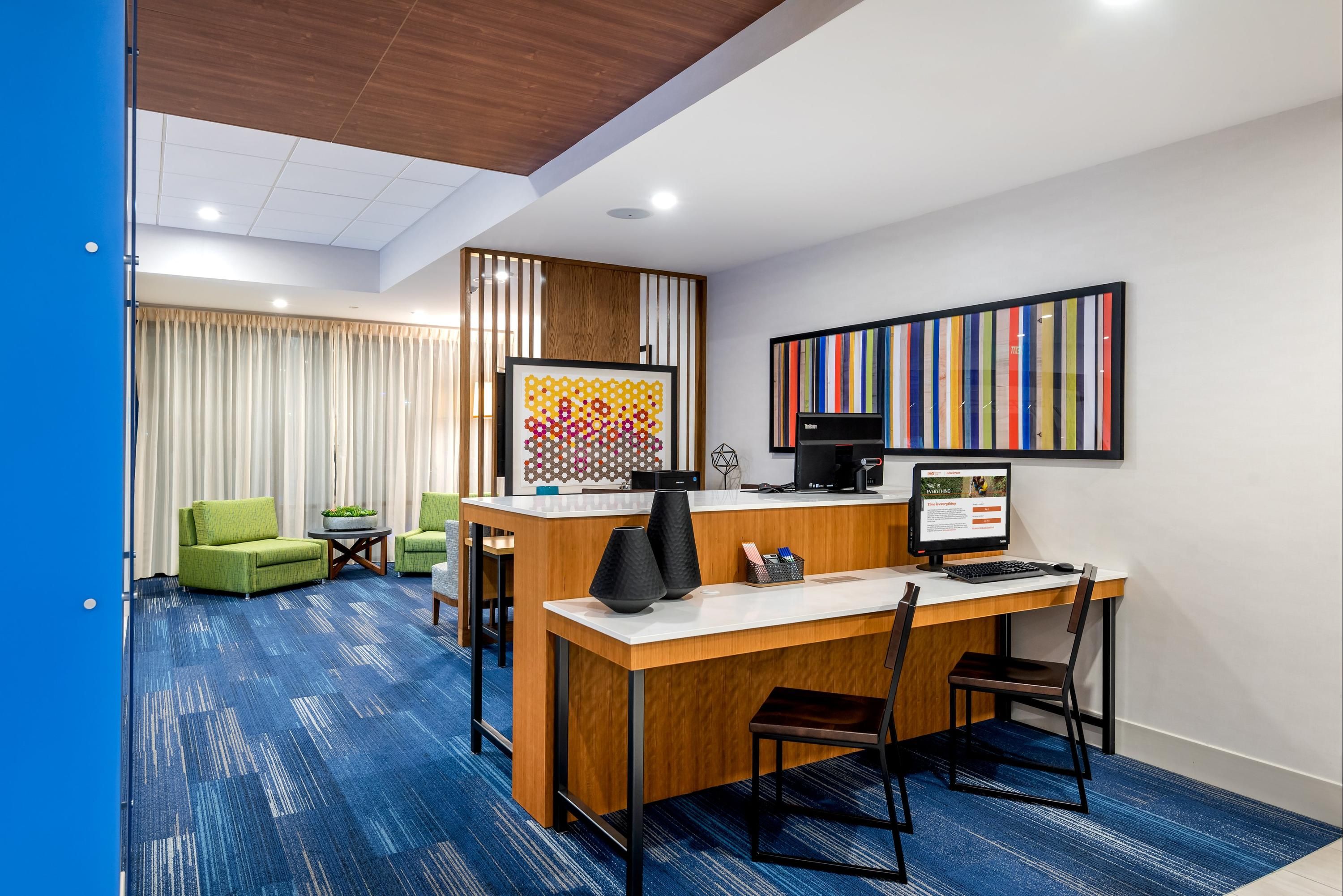 Holiday Inn Express & Suites Santa Ana - Orange County by IHG - Santa Ana - Business Center