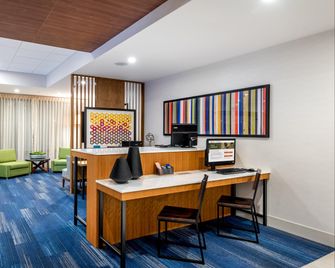 Holiday Inn Express & Suites Santa Ana - Orange County by IHG - Santa Ana - Business Center