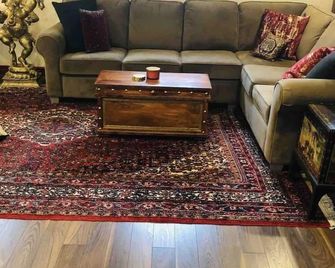 Couples paradise! Calming space in downtown Elora. - Elora - Sala de estar