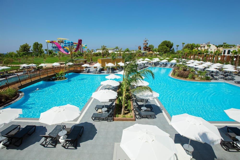 Alarcha Hotels & Resort - אוקורצ'אלאר - בריכה