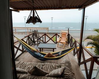 Sueños de Chicama - Puerto Malabrigo - Balcón