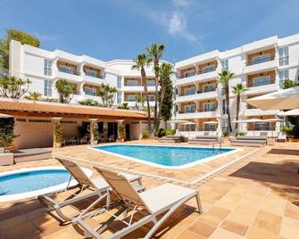 Suite Hotel S'Argamassa Palace - Santa Eulària des Riu - Pool