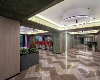 Hotel Kazzhol Almaty - Almaty - Lobby