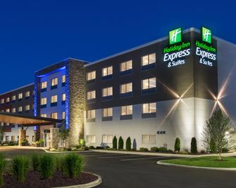 Holiday Inn Express & Suites Medina - Medina - Gebäude