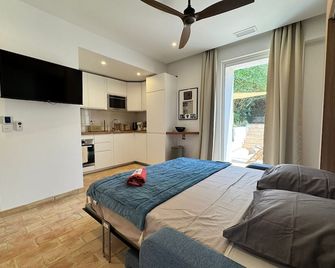 Hotel Jardins De Porquerolles - הייר - חדר שינה