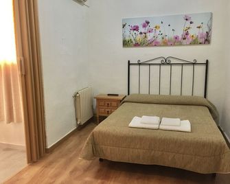 Hostal Santa Barbara - Toledo