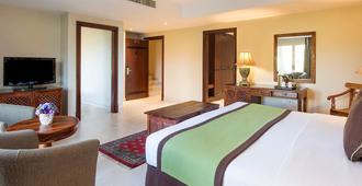 Al Hamra Village Hotel - Al Jazirat Al Hamra - Yatak Odası