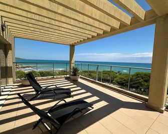 Alcocebre Suites Hotel - Alcossebre - Balkon