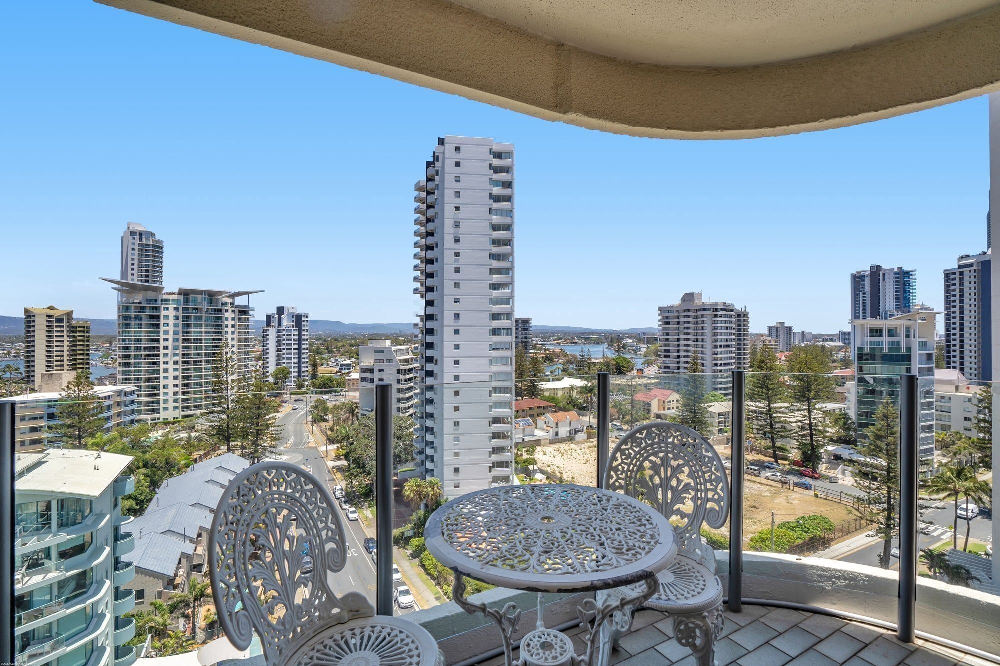 Dorchester on the Beach - Surfers Paradise - Balcón