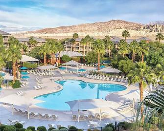 WorldMark Indio 1 Bedroom, 1 Bath Condo - Shuttle to Coachella - Indio - Pool
