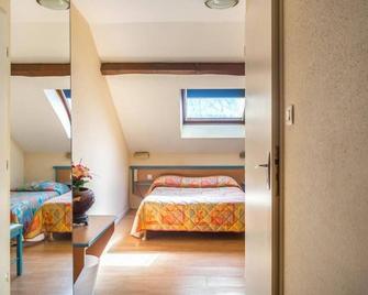 Logis Hotel Restaurant Remotel - Knutange - Chambre