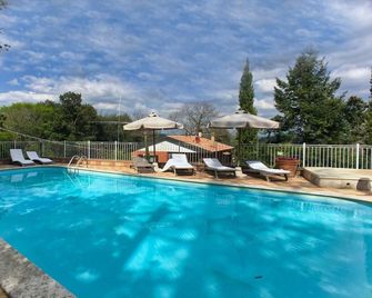 Apartment in Sassetta With Pool and Scenic Views - Sassetta - Pool