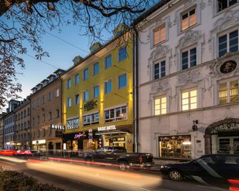 Basic Hotel Innsbruck - Innsbruck - Bâtiment