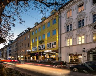 Basic Hotel Innsbruck - אינזברוק - בניין