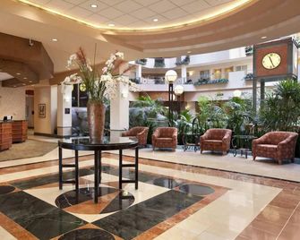Embassy Suites by Hilton Raleigh Durham Research Triangle - Cary - Aula