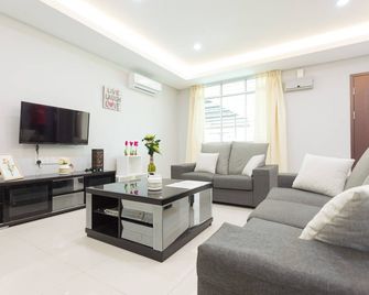 Hin Loi Homes - Kota Kinabalu - Living room
