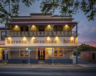 Barossa Brauhaus Hotel - 安格斯頓 - 建築
