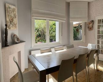 Beautiful house with lots of charm on the Belgian Coast not far from the beach - De Panne - Dining room